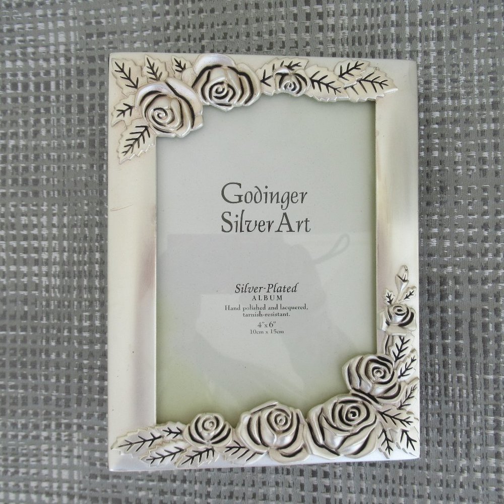 Godinger Silver Art Photo Album 4 X 6 Pictures Holds Up to 101 Pictures